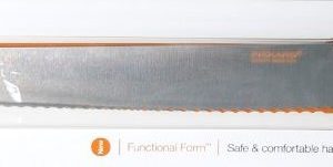 Coltello Fiskars pane